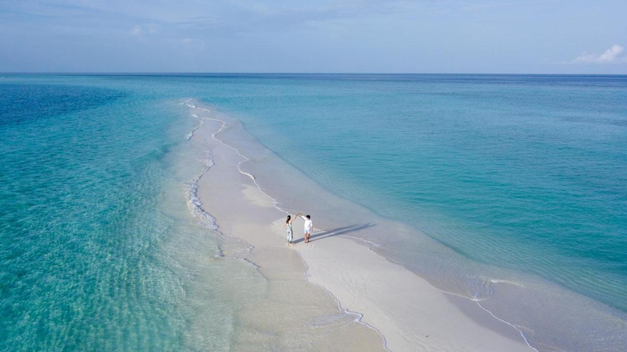 Tranquila Beach Hotel Rasdhoo Exterior photo