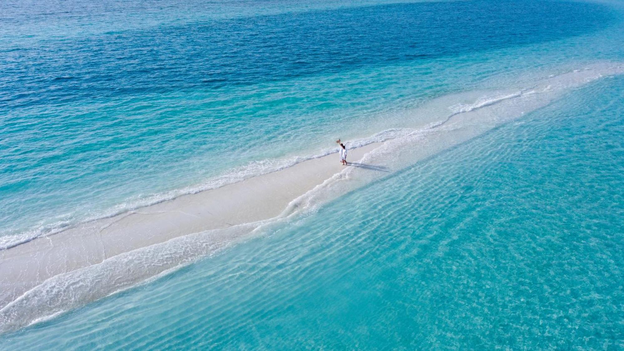 Tranquila Beach Hotel Rasdhoo Exterior photo