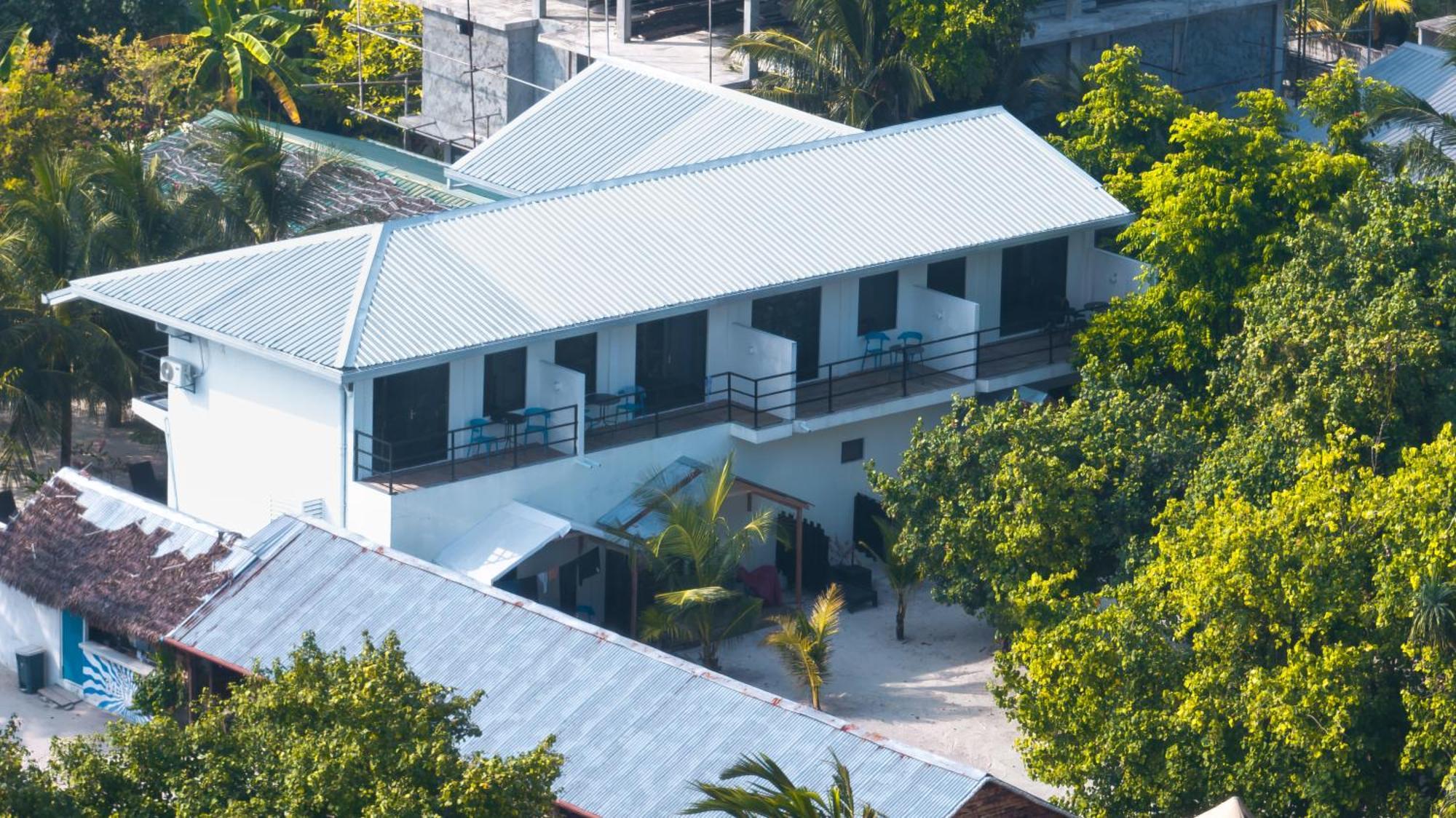 Tranquila Beach Hotel Rasdhoo Exterior photo