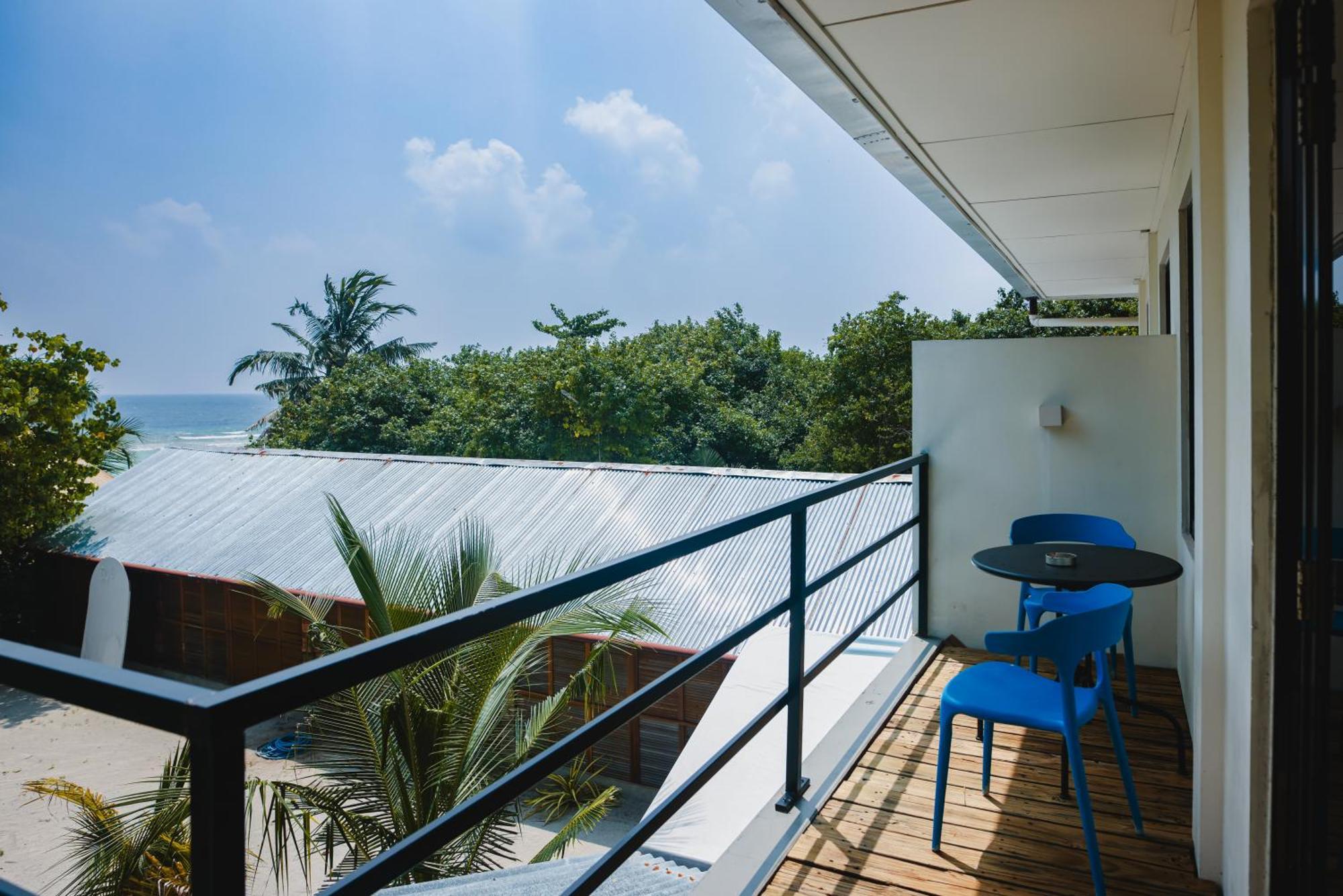 Tranquila Beach Hotel Rasdhoo Exterior photo
